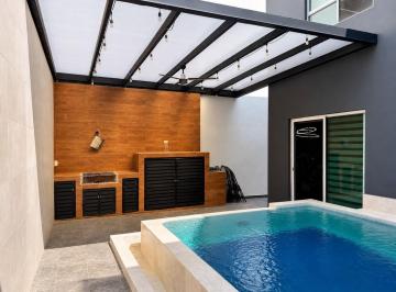 Casa · 314m² · 4 Recámaras · 2 Estacionamientos · Rmc Casa en Venta en Cima de La Montaña Cumbres en Monterrey