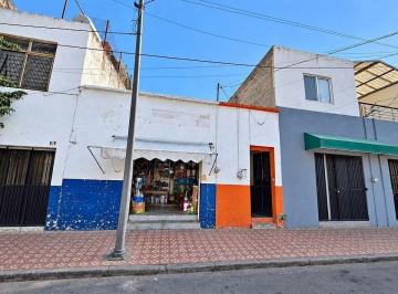 16d6ba24ffcc8a12eb2a41d43696f8a6fb0f9ebabb01cbbea285081f1e3379fa · Casa en Venta Para Remodelar en Santa Tere, Guadalajara