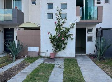 f85145e99a32496303a53bf2c79081c56710452214fc3a931474209ba44e3043 · Casa en Venta en Privada San Gabriel – $1,900,000