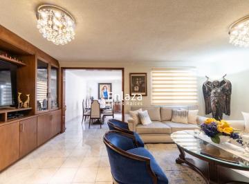 Casa en Venta en Privada Villas de San Jemo, Colinas de San Jerónimo · Casa en Venta en Privada Villas de San Jemo, Colinas de San Jerónimo