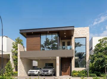 Casa de 4 habitaciones, Saltillo · Casa Nueva en Venta, 4 Recamaras Fracc. Seterra