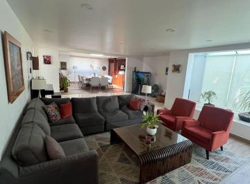 Casa en condominio · 323m² · 3 Recámaras · 5 Estacionamientos · Casa en Condominio en Venta en Lomas de Memetla