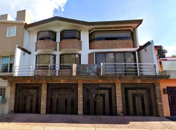 Casa de 4 habitaciones, Atizapán de Zaragoza · Casa de 251 m² con 4 Recámaras en Venta en Las Arboledas