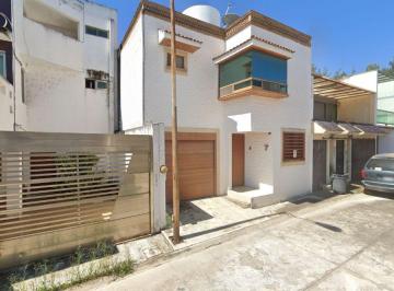 Casa de 3 habitaciones, Xalapa · Casa en Venta en Residencial Las Cumbres, Xalapa, Veracruz.