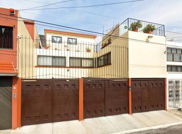 Casa de 4 habitaciones, Iztacalco · Casa de 226 m² con 4 Recámaras en Venta en Reforma Iztaccihuatl Sur