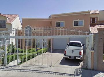 Casa de 4 habitaciones, Juárez · Casa en Venta en Paseo de Los Virreyes, Paseo de Los Virreyes, Juarez, Chih.