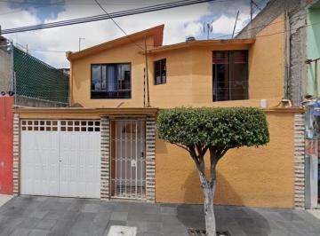 Casa de 3 habitaciones, · Bonita Casa en Venta en Col, Granjas Mexico Cerca de Escuelas Parques y Hospitales