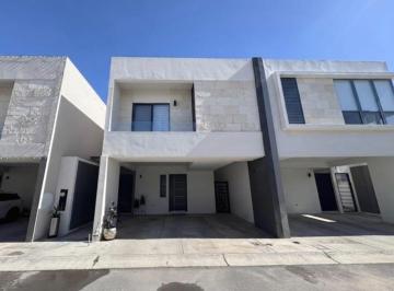 Casa · 3 Recámaras · 2 Estacionamientos · Casa en Renta en Ciudad Juárez Chihuahua