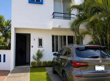 Casa de 3 habitaciones, Bahía de Banderas · Casa con Excedente en Venta en Rincón del Cielo Coto Gloria