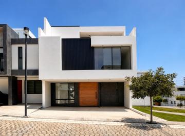 Casa en condominio de 4 habitaciones, San Andrés Cholula · Casa de 146 m² con 4 Recámaras en Venta en Lomas de Angelópolis