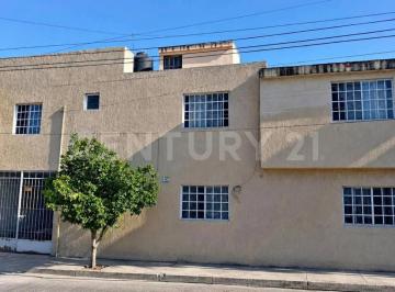 Casa · 169m² · 4 Recámaras · 1 Estacionamiento · Casa en Venta, Col, San Andres, Guadalajara, Jalisco