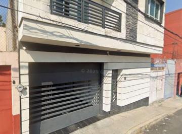 Casa de 4 habitaciones, Miguel Hidalgo · Venta de Casa en Coronel Letechipia
