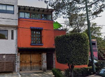 Casa de 3 habitaciones, Coyoacán · Casa de 162 m² con 3 Recámaras en Venta en del Carmen