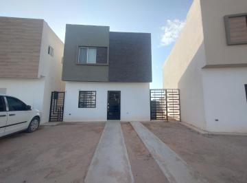 Casa de 3 habitaciones, Juárez · Casa en Renta de 3 Rec, Terranova, Cerca de Av Torres y Universidad Utcj