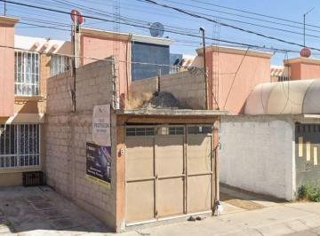 Casa de 2 habitaciones, Tecámac · Casa Adjudicada en Venta en Héroes Tecámac, Estado de México.