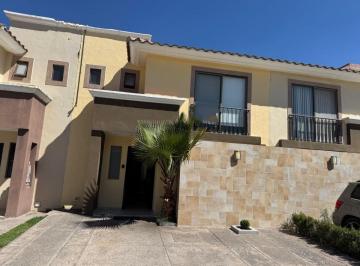 Casa en condominio de 3 habitaciones, Jesús María · Ram - en Renta Amueblada - Condominio con Seguridad 24/7 - en Privanza de Gratamira.
