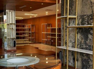 e949180272f474e5e2bbe6058cff57da5ecd9353026dfa6e869ecb2579f54202 · Local Premium en Renta - 195 m² Centrito Valle, San Pedro