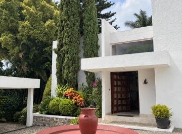 Casa de 7 habitaciones, Cuernavaca · Casa en Venta en Rancho Tetela, Cuernavaca | 7 Recámaras, Alberca y Jardín