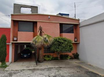 Casa de 4 habitaciones, Gustavo A. Madero · Casa en Venta en San Juan de Aragón I Secc