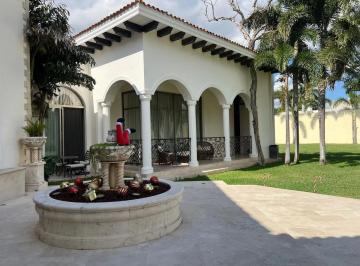 1 · Bellísima Casa en Privada