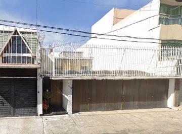 Casa de 3 habitaciones, Gustavo A. Madero · Excelente Oportunidad en Lindavista