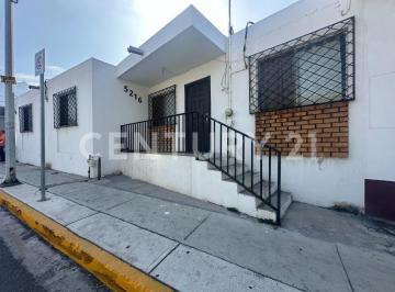 Local comercial · 80m² · 3 Recámaras · 1 Estacionamiento · Local en Renta en Paseo de Las Mitas
