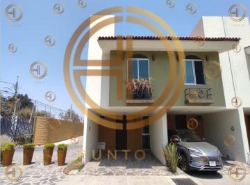 Casa de 3 habitaciones, San Pedro Tlaquepaque · Casa de 66 m² con 3 Recámaras en Venta en Real de Santa Anita
