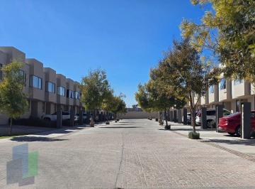 4f514502375a47818048588781c36066393a8b4f066833654cae0f8efddb5767 · Ziré, El Marqués, Qro | Casa en Renta, con Patio Grande y Techado