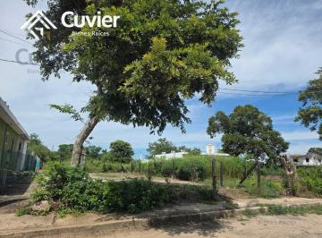 Terreno / Lote · 200m² · Tv2897 - Gh Terreno en Venta, Col. Lomas de Miralta