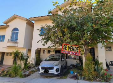 Casa de 3 habitaciones, Tlajomulco de Zúñiga · Venta Casa Alta California