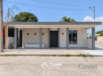 Casa · 164m² · 3 Recámaras · Cv2898 - Rp Casa en Venta, Col. Heriberto Keheo