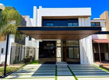 Casa de 4 habitaciones, Aguascalientes · Casas en Venta en Aguascalientes Norte en Las Plazas Residencial Super Moderna Excelentes Acabados