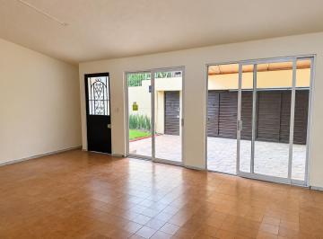 Casa · 300m² · 2 Estacionamientos · Casa en Reforma