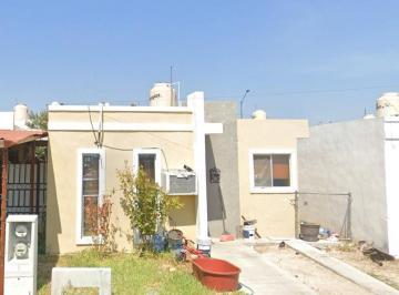 Casa · 50m² · 2 Recámaras · 2 Estacionamientos · Casa en Piedras Negras