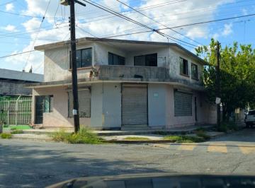 Casa de 4 habitaciones, Monterrey · Venta de Casa en Esquina, Uso de Suelo Mixto, Excelente Ubicacion Cerca Churubusco