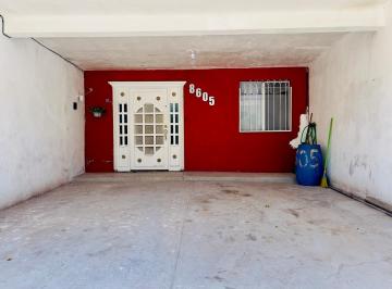 Casa de 3 habitaciones, Juárez · Casa Corporativa Las Torres