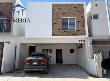 4eb4ecc0b0199c83e3de1eef7801ac1bd9d470fc988a2c33d40721a309c586d2 · Casa en Venta en Tracia II (Zona Reliz) Excelente Ubicación