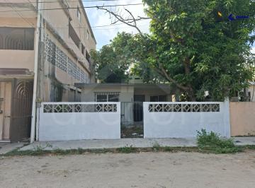 Casa · 64m² · 2 Recámaras · 2 Estacionamientos · Casa de un Piso en Zona Norte Tampico