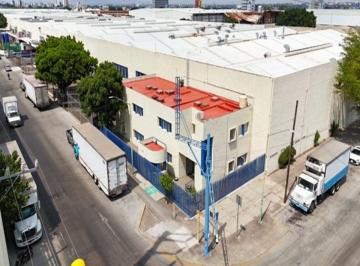 Oficina , Guadalajara · Oficinas de 490 m² en La Zona Industrial Calle 4 Esquina Calle 3