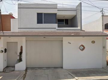 Casa de 4 habitaciones, Corregidora · Preciosa Casa en Venta en Tejeda, El Pueblito, Queretaro