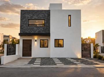 1 · Casa en Venta en Ciudad Meseta, 4 Recámaras y Una en Pb, de Autor!