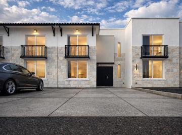 1 · Casa en Venta en Zona El Mirador, 3 Recámaras, Gran Ubicación, Oportunidad!