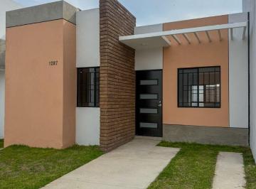 Casa de 2 habitaciones, Villa de Alvarez · Se Renta Casa en en Feacc La Comarca a 8 Minutos del Centro del Imss de Hospital Materna Infantil