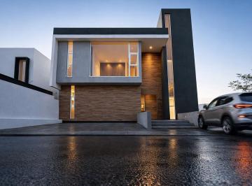 1 · Casa en Venta en Lomas de Juriquilla, Diseño de Autor, Sótano, Sala de Cine