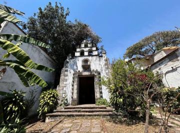 Casa de 7 habitaciones, Cuernavaca · Exclusiva Residencia Estilo Hacienda