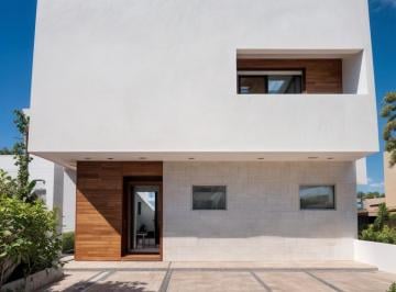 1 · Casa en Venta en Gran Reserva, Juriquilla - Casa Marina, Hermosa!