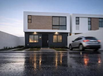 1 · Casa en Venta Entre El Refugio y Zibata, 3 Recamaras, 2.5 Baños, Alberca, Linda
