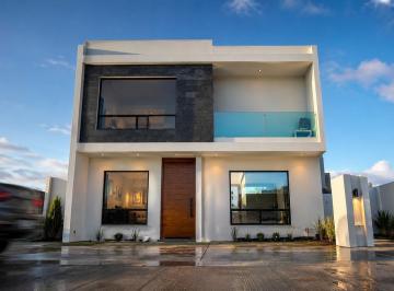 1 · Estrena Residencia en Meseta Hábitat, 3 Recamaras, 3.5 Baños, Sala Tv, 2 Terraza