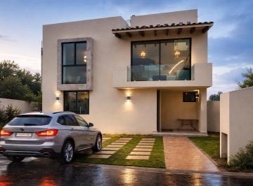 1 · Hermosa Residencia en Zibata, 4 Recamaras, 4.5 Baños, Jardín, Roof Garden, Lujo