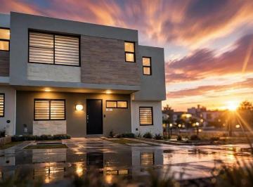 1 · Casa en Venta en Zibatá, 3 Recámaras, 2.5 Baños, Club de Golf